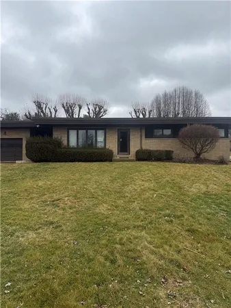 $234,900 | 490 Sylvan Drive, Washington, PA 15301