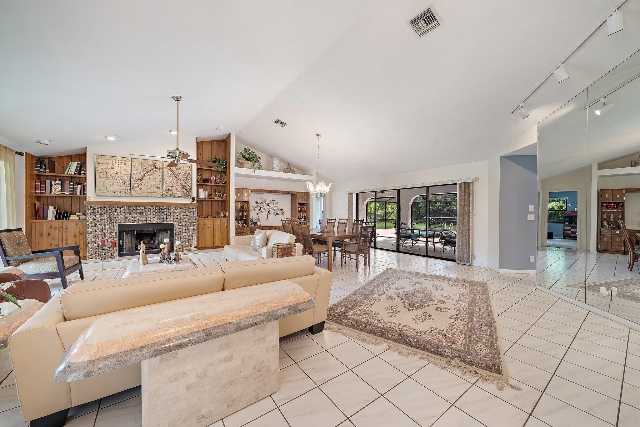 6464 Wood Lake Road Jupiter, FL 33458 - Photo 9 of 60 012-6464WoodLakeRd-Jupiter-FL-SMALL