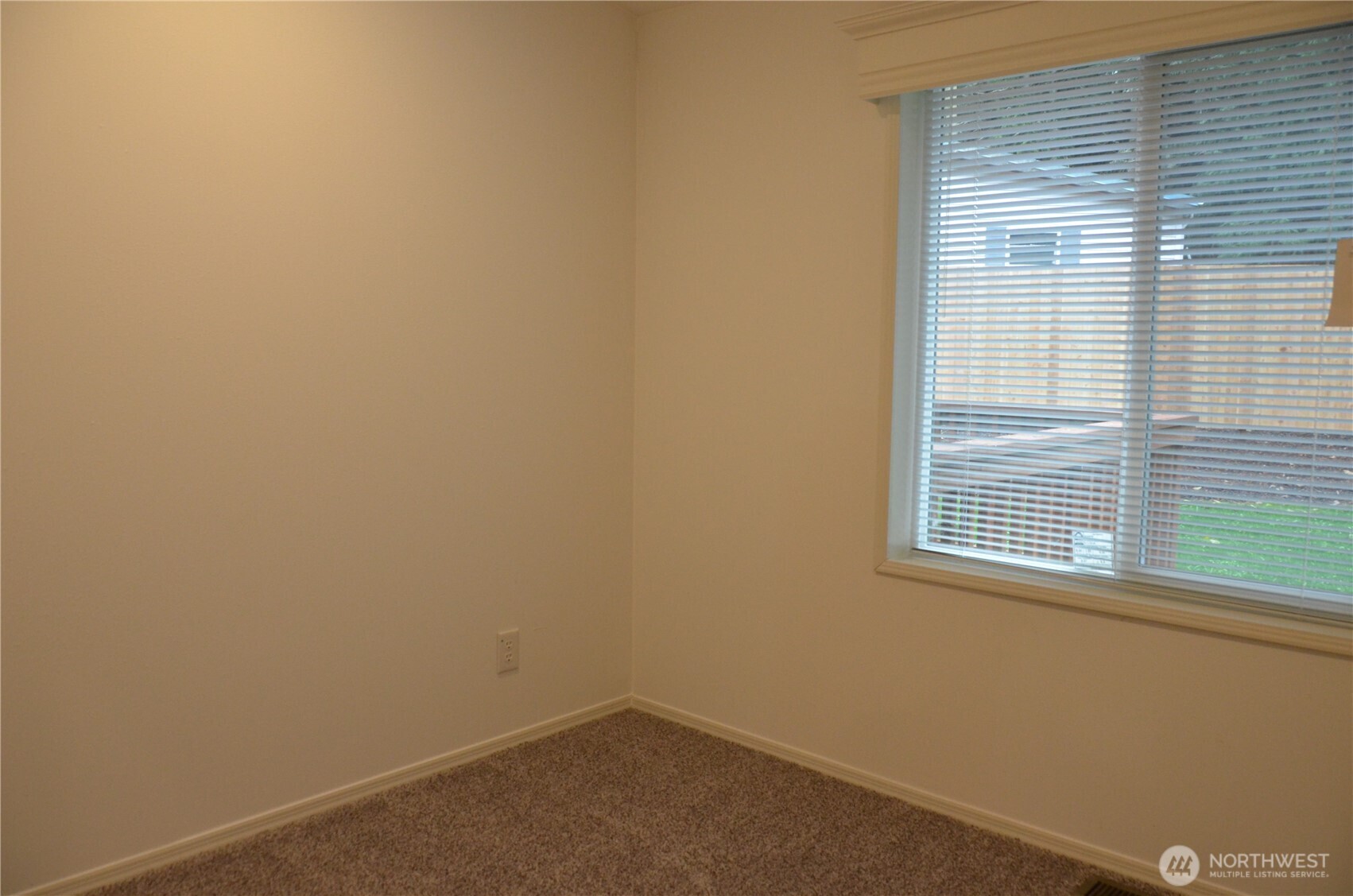 20 Pelican Place Port Townsend, WA 98368 - Photo 10 of 15