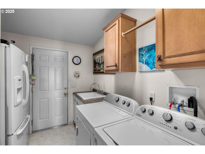 6577 Southwest Shad Road Terrebonne, OR 97760 - Photo 22 of 35 Gallery Image 22