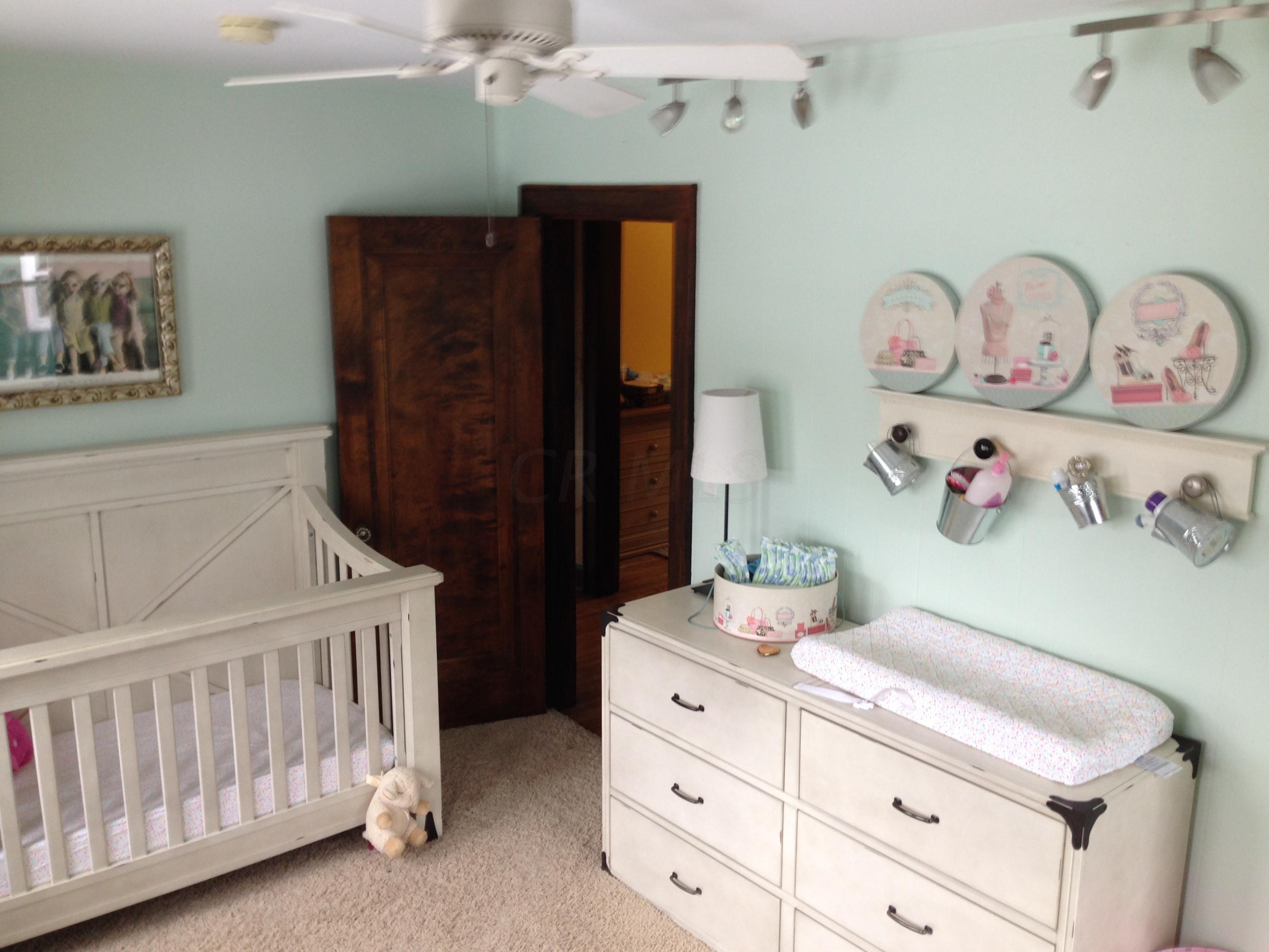 560 Fallis Road Columbus, OH 43214 - Photo 12 of 13 Gallery Image 12