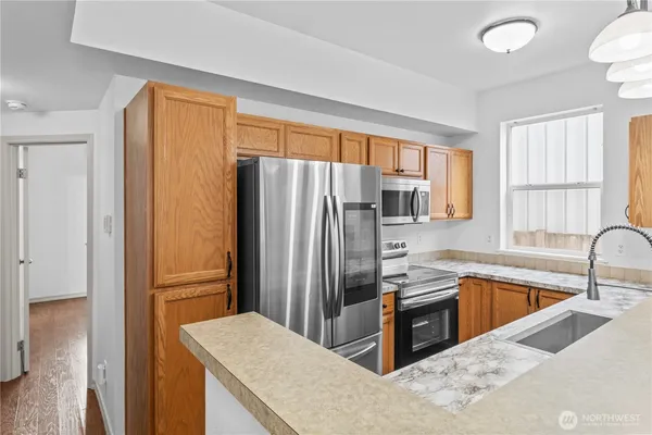 $419,950 | 11203 6th Avenue East, Tacoma, WA 98445