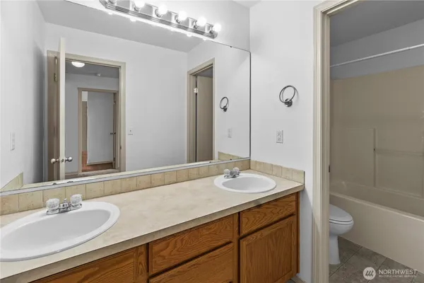 $419,950 | 11203 6th Avenue East, Tacoma, WA 98445