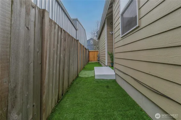 $419,950 | 11203 6th Avenue East, Tacoma, WA 98445