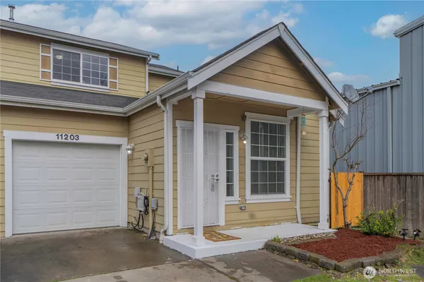 $419,950 | 11203 6th Avenue East, Tacoma, WA 98445