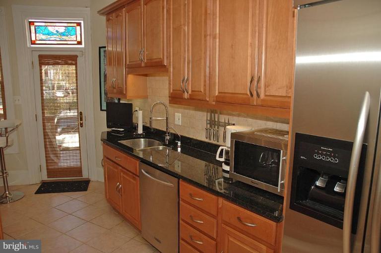 1331 Park Road Northwest Washington, DC 20010 - Photo 11 of 18 Kitchen #2