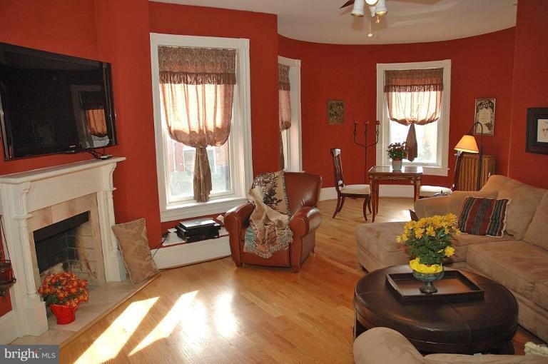 1331 Park Road Northwest Washington, DC 20010 - Photo 8 of 18 Family Room #3