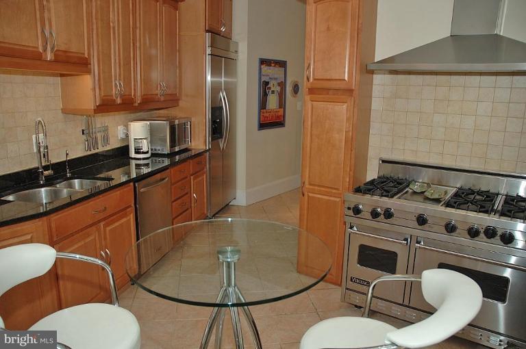 1331 Park Road Northwest Washington, DC 20010 - Photo 10 of 18 Kitchen