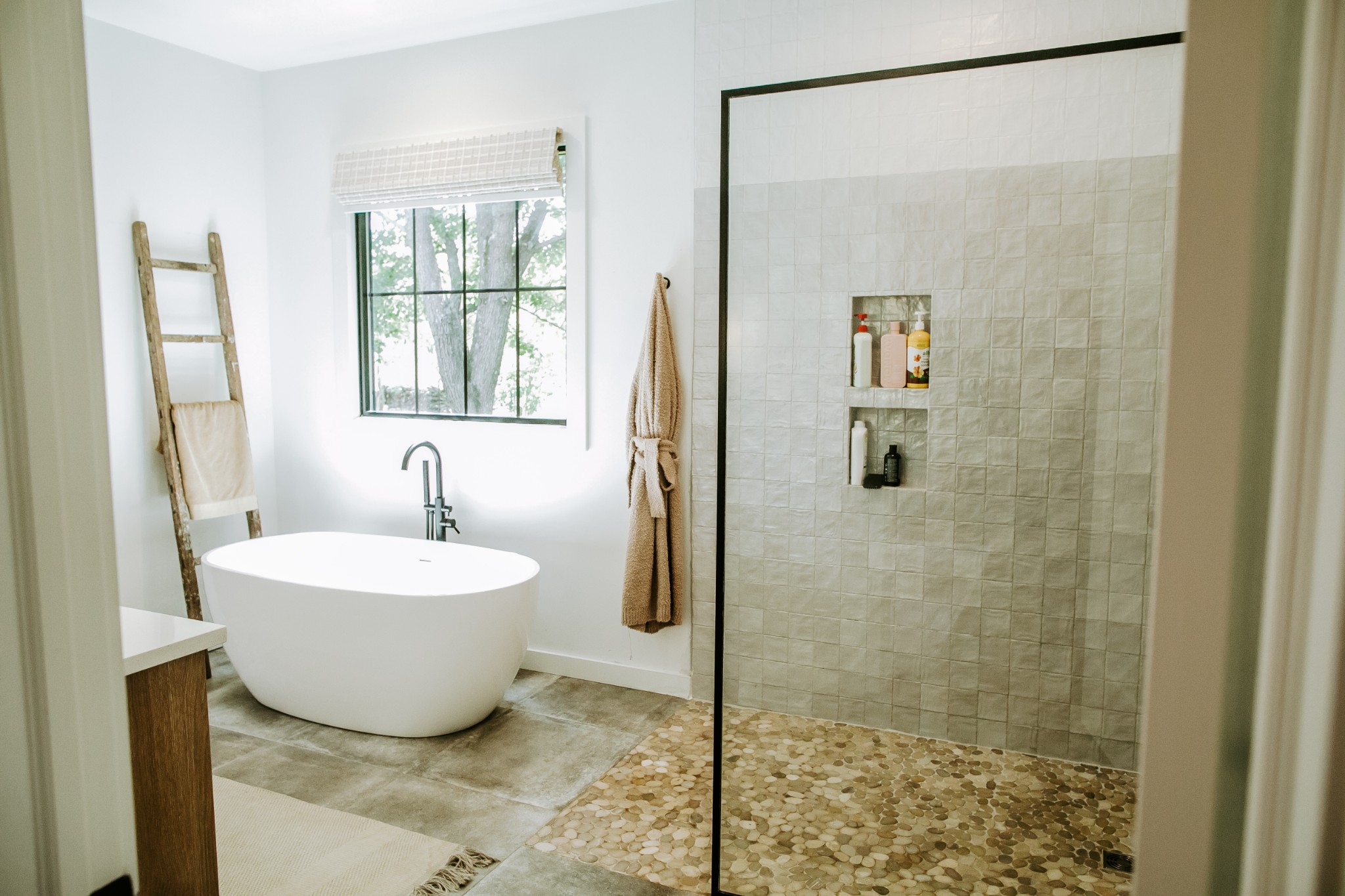 131 Baltusrol Road Franklin, TN 37069 - Photo 23 of 42 a bathroom with a sink toilet and shower