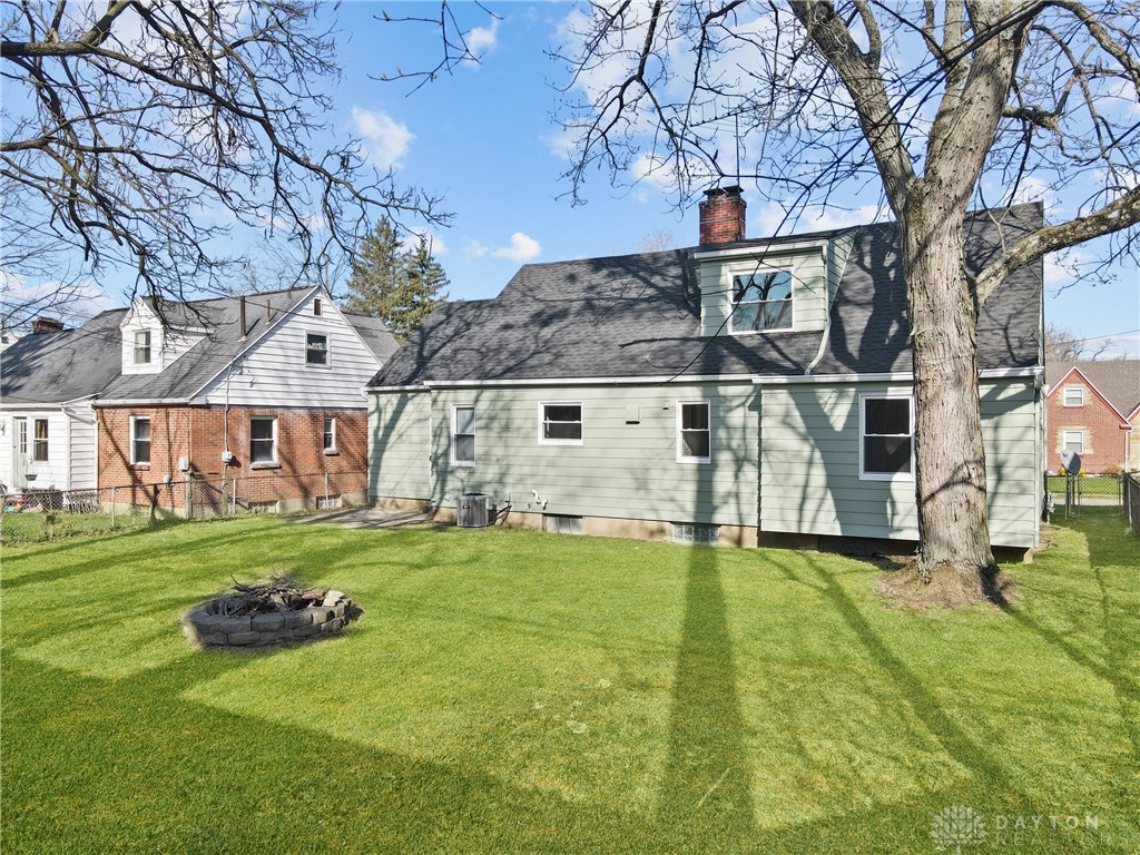 2717 Rugby Road Dayton, OH 45406 - Photo 12 of 36 Gallery Image 12