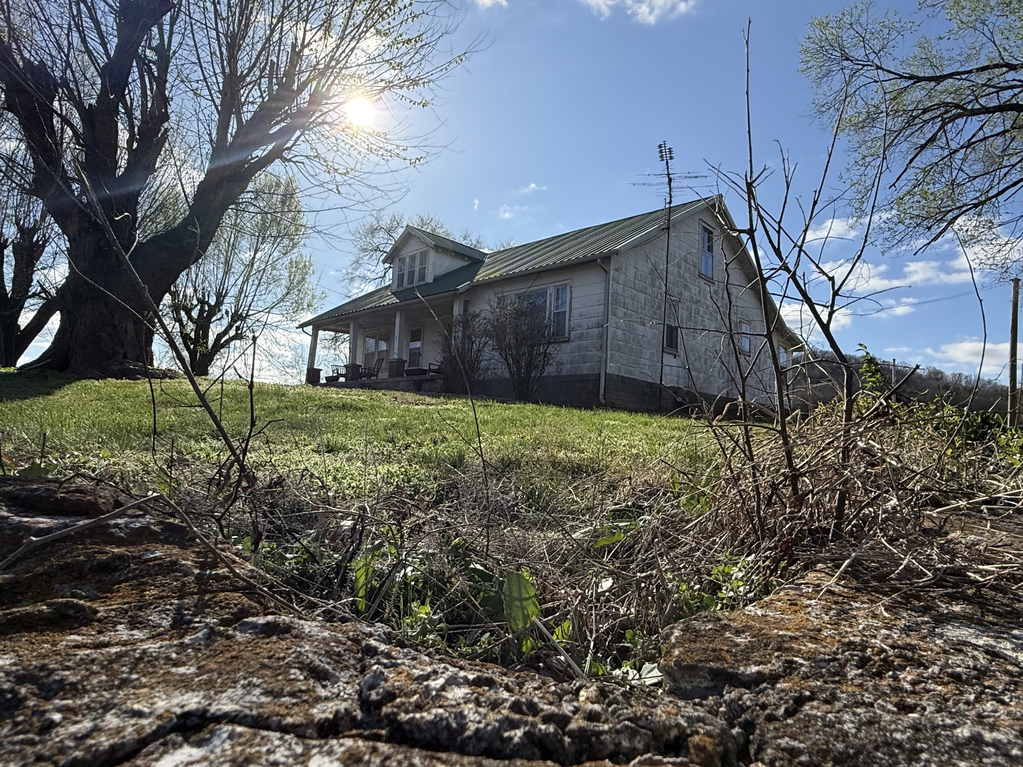 5335 Browning Branch Road Bethpage, TN 37022 - Photo 3 of 21