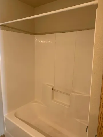 $1,575 | 4210 47th Street South, Unit G, Fargo, ND 58104