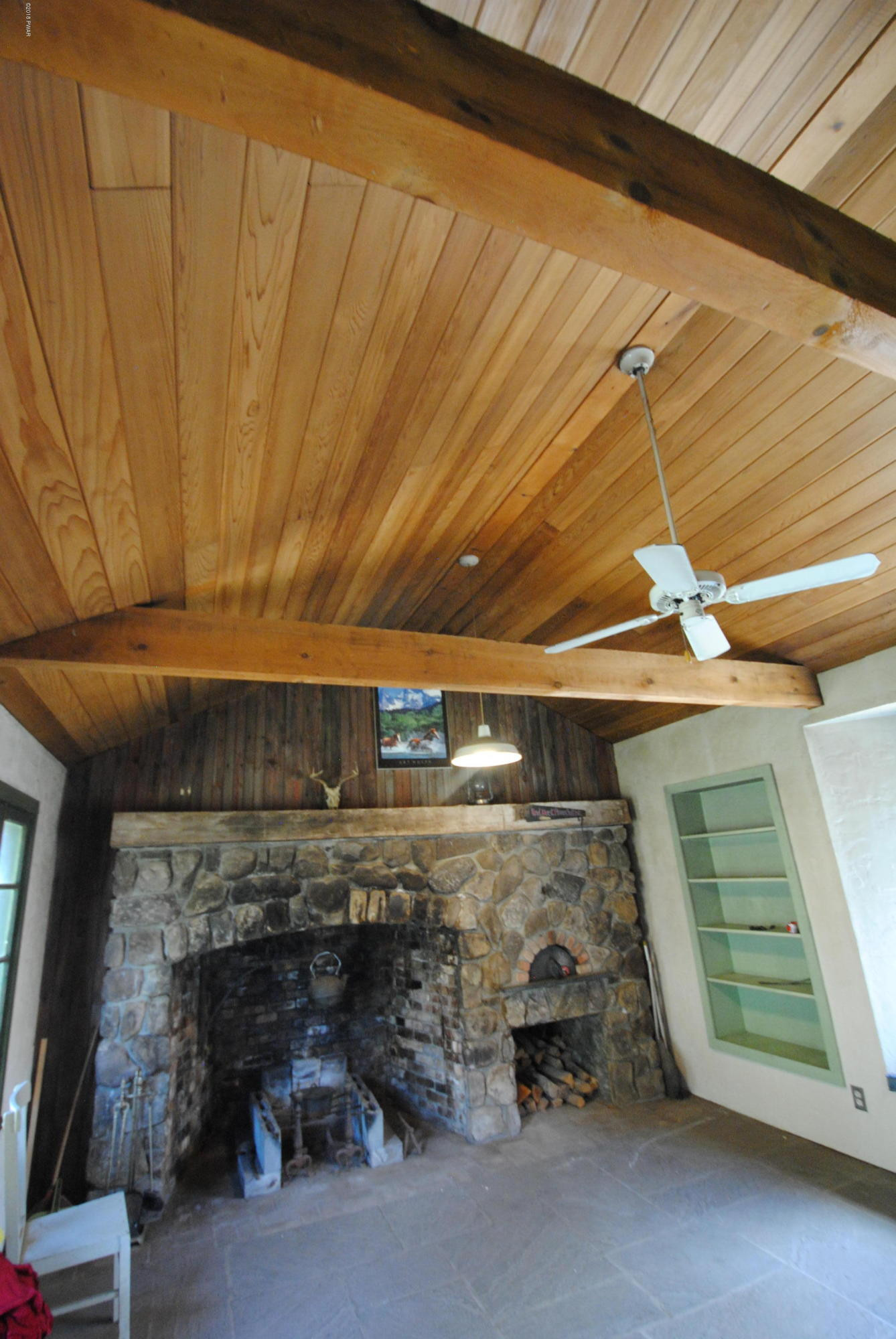 229 Roberts Road Starlight, PA 18461 - Photo 40 of 46 Beamed ceiling