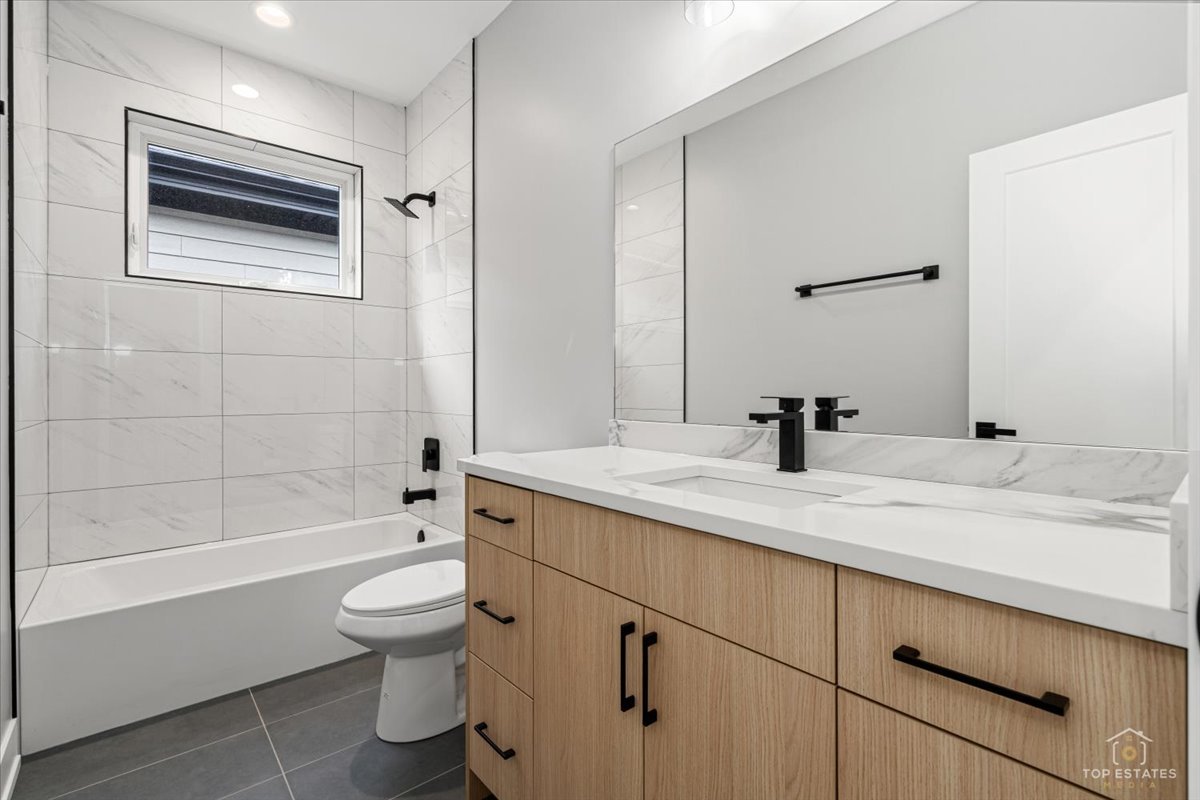 5328 South Mason Avenue Chicago, IL 60638 - Photo 15 of 27