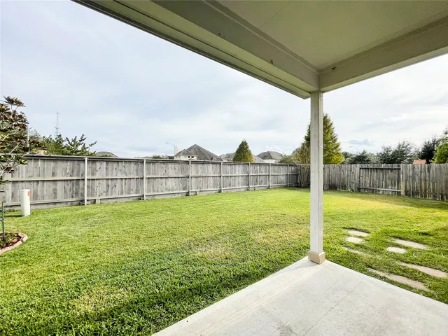 a view of a garden with a big yard