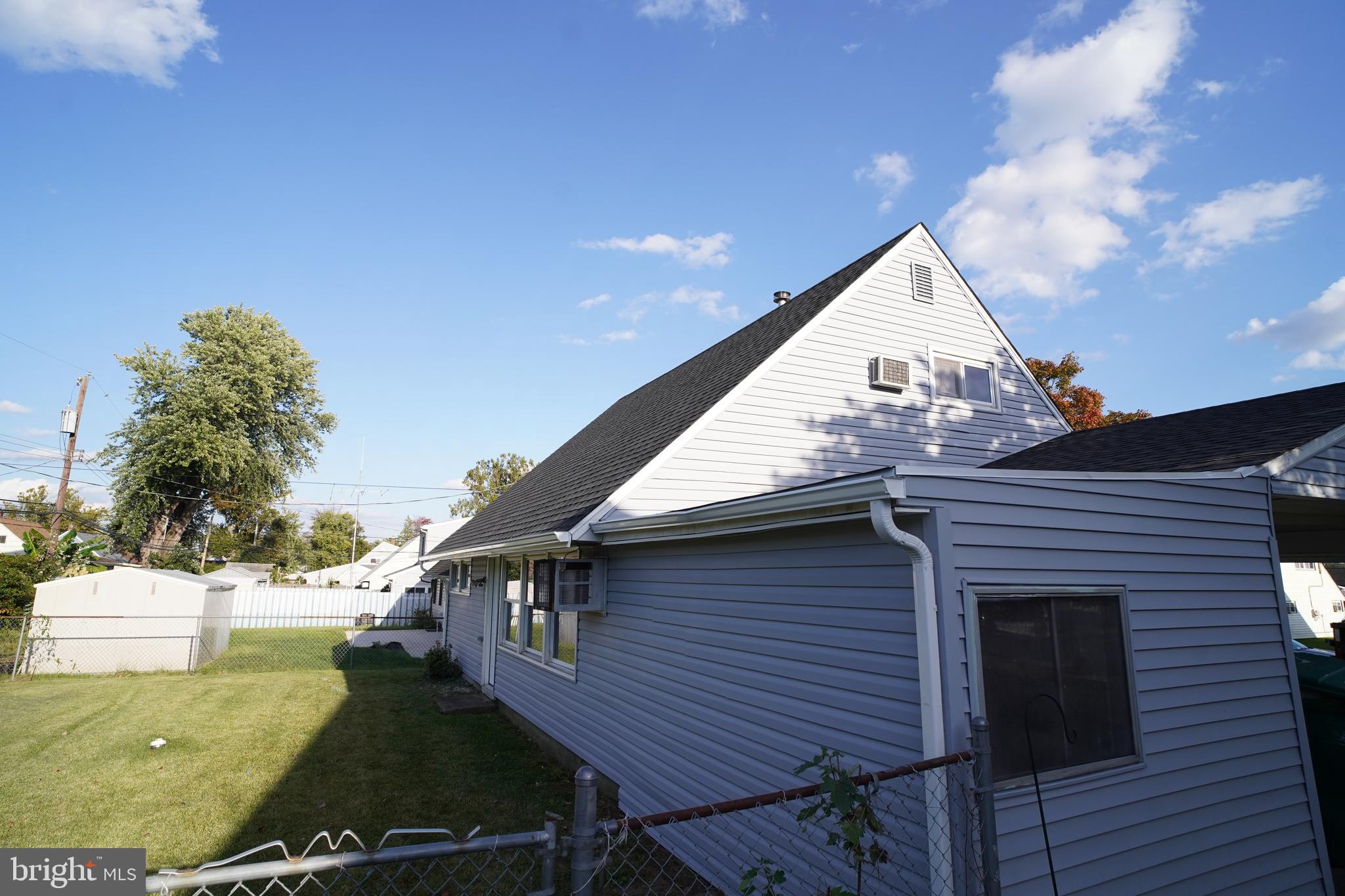 27 Inbrook Road Levittown, PA 19057 - Photo 27 of 33 Back of house 3