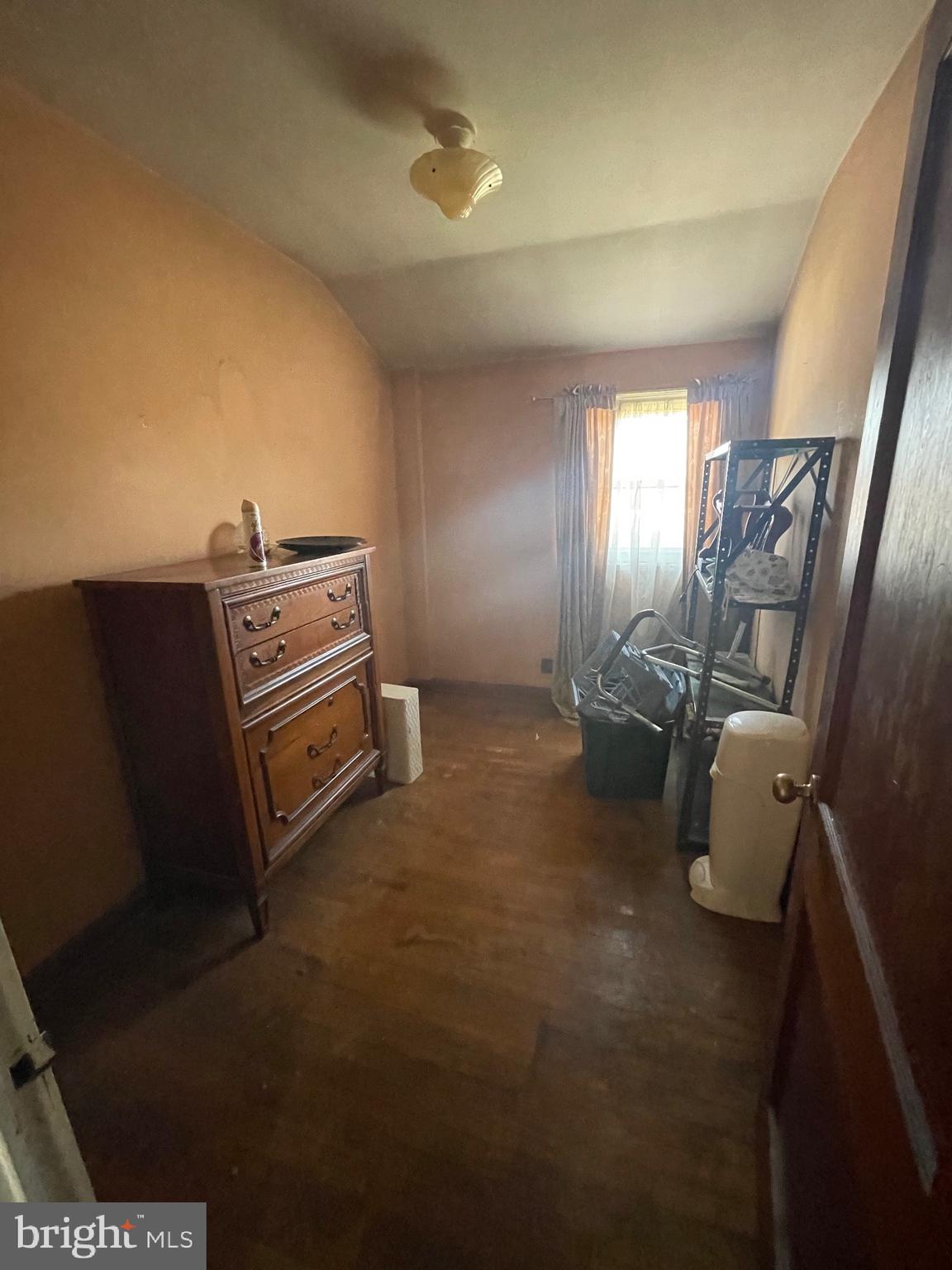 1935 Ormand Road Dundalk, MD 21222 - Photo 28 of 37