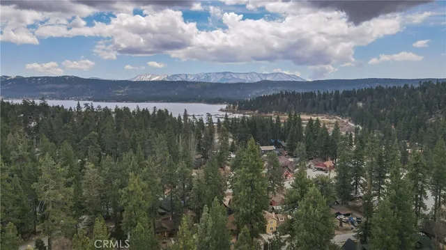 $415,000 | 39177 Arapahoe Road, Fawnskin, CA 92333