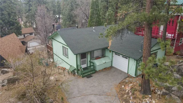 $415,000 | 39177 Arapahoe Road, Fawnskin, CA 92333