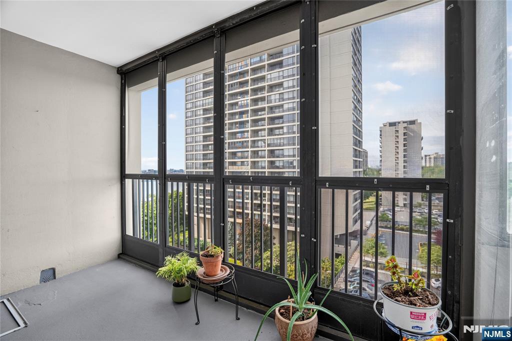 6 Horizon Road, Unit 602 Fort Lee, NJ 07024 - Photo 11 of 35