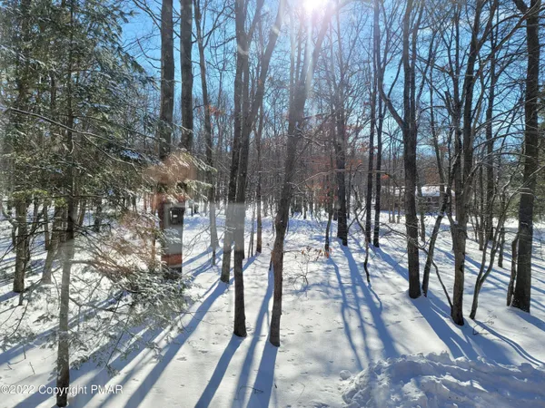 $2,500 | 147 Winding Way, Albrightsville, PA 18210
