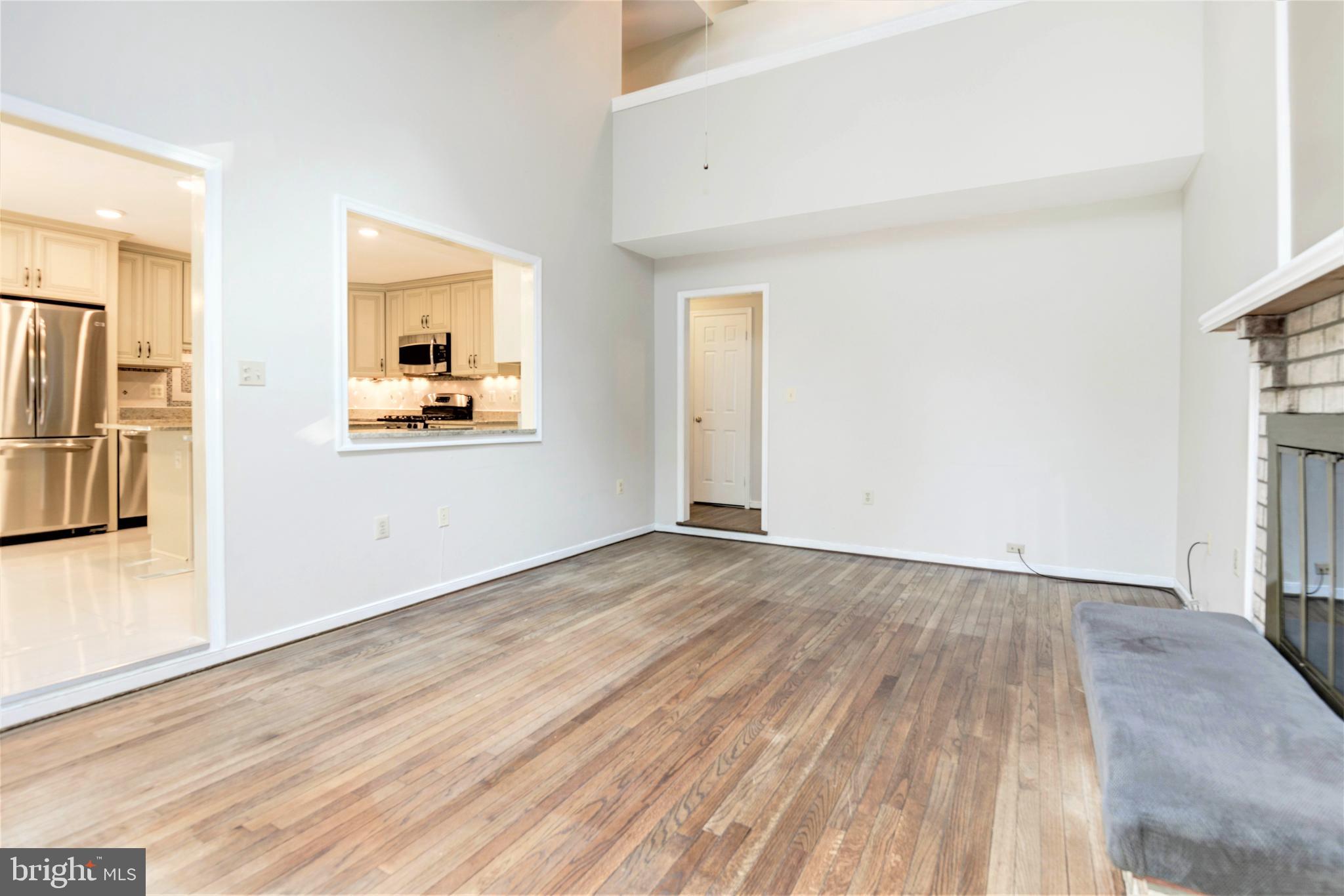 10322 Dunn Meadow Road Vienna, VA 22182 - Photo 17 of 45
