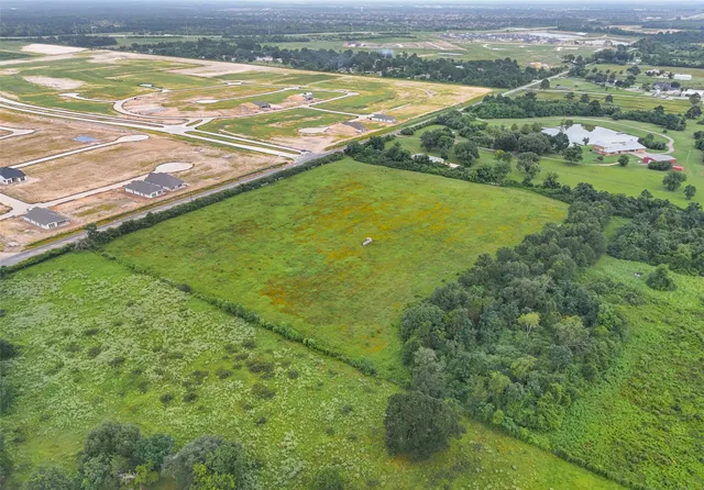 $2,615,800 | 1 Hopfe Road, Hockley, TX 77447