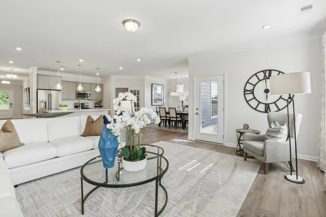 $459,065 | 589 Nightengale Ridge Drive, Columbia, TN 38401