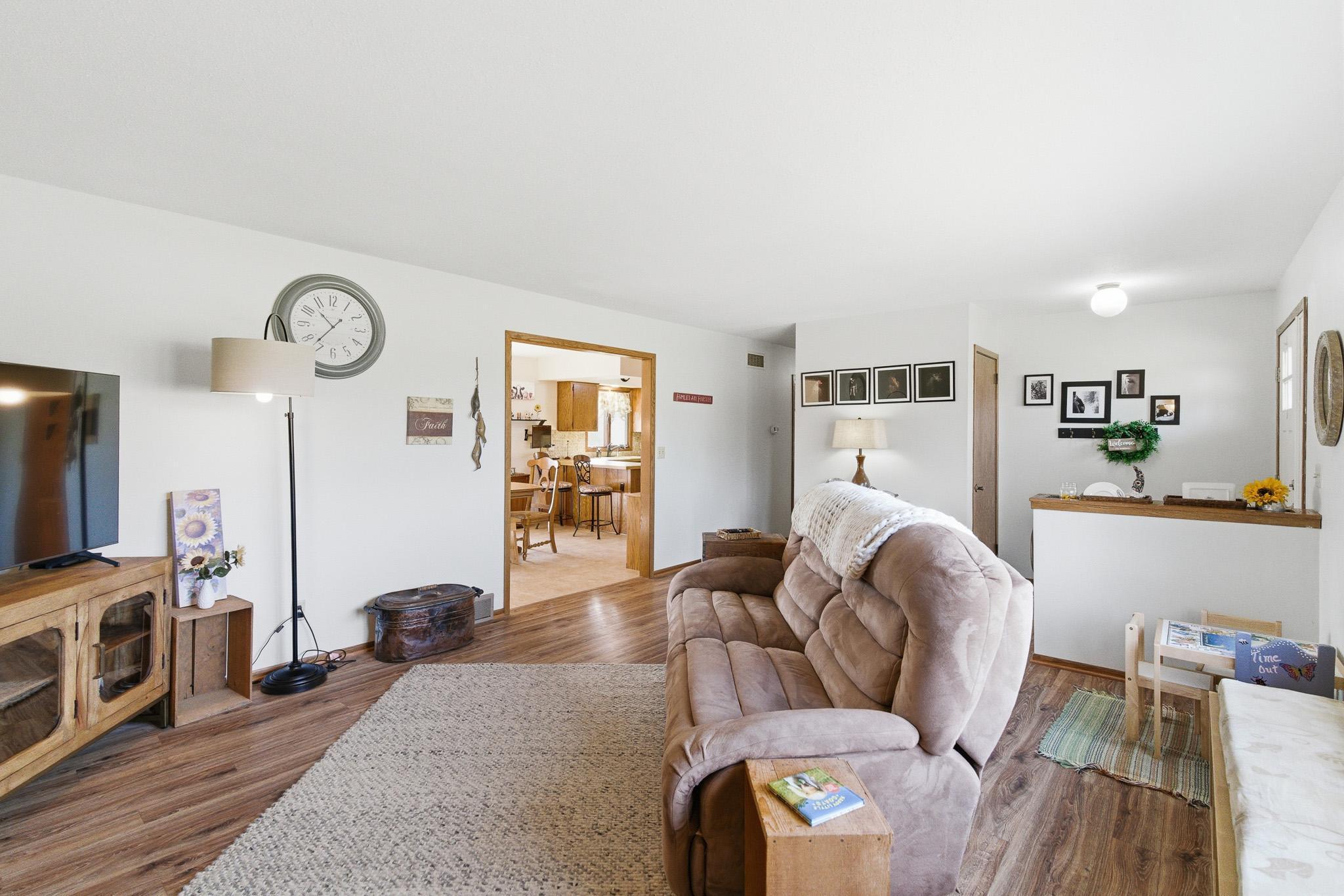 34782 Knollcrest Street Waseca, MN 56093 - Photo 3 of 67