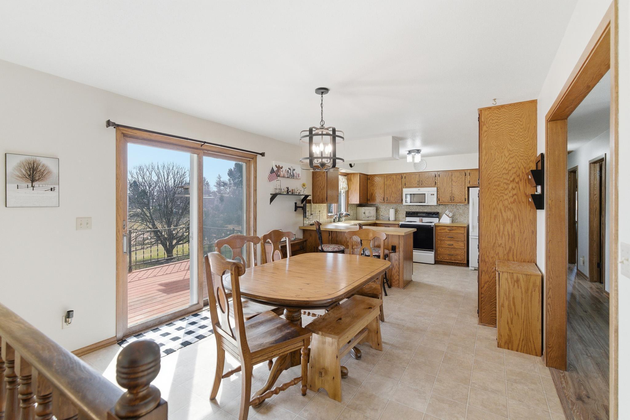 34782 Knollcrest Street Waseca, MN 56093 - Photo 9 of 67