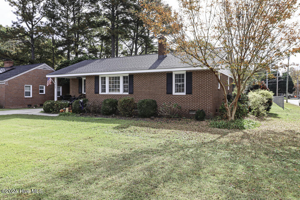 2923 Amherst Road Rocky Mount, NC 27804 - Photo 2 of 39 IMG_8277