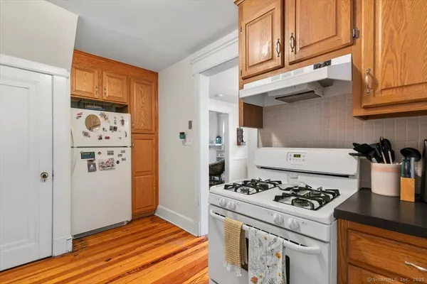 $2,800 | 52 Augur Street, Hamden, CT 06517