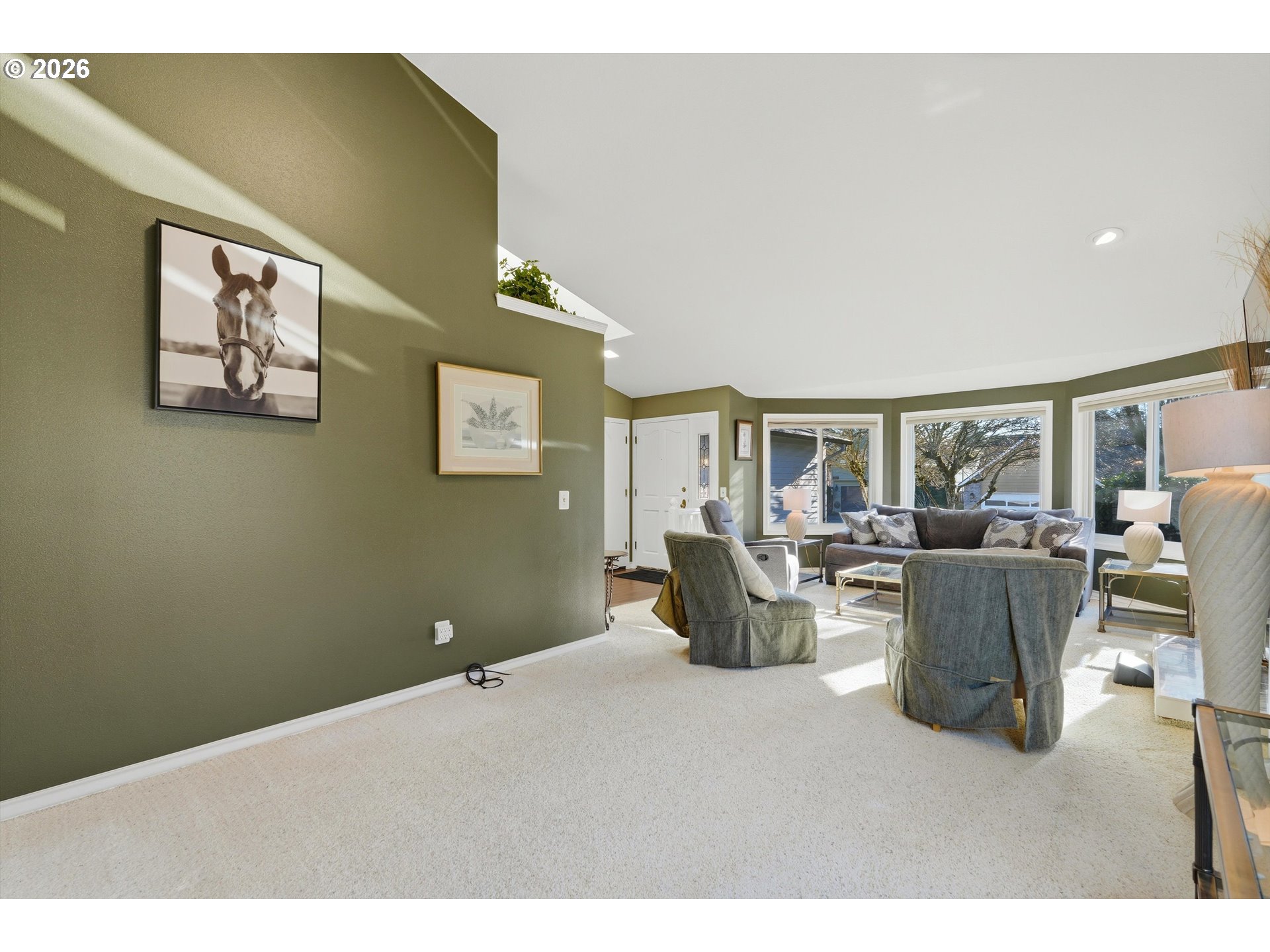 12229 Southwest Millview Court Portland, OR 97223 - Photo 7 of 34