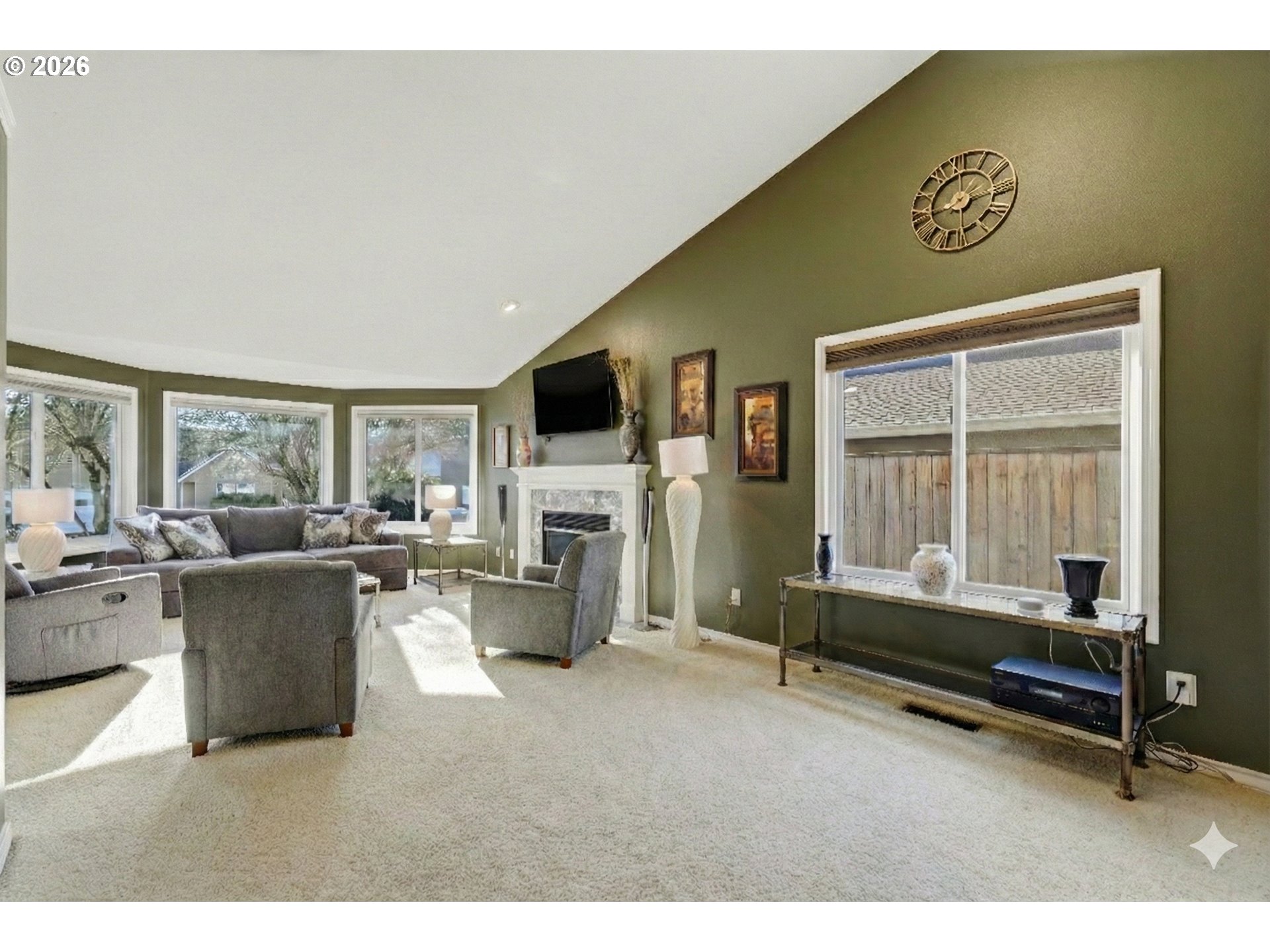 12229 Southwest Millview Court Portland, OR 97223 - Photo 8 of 34