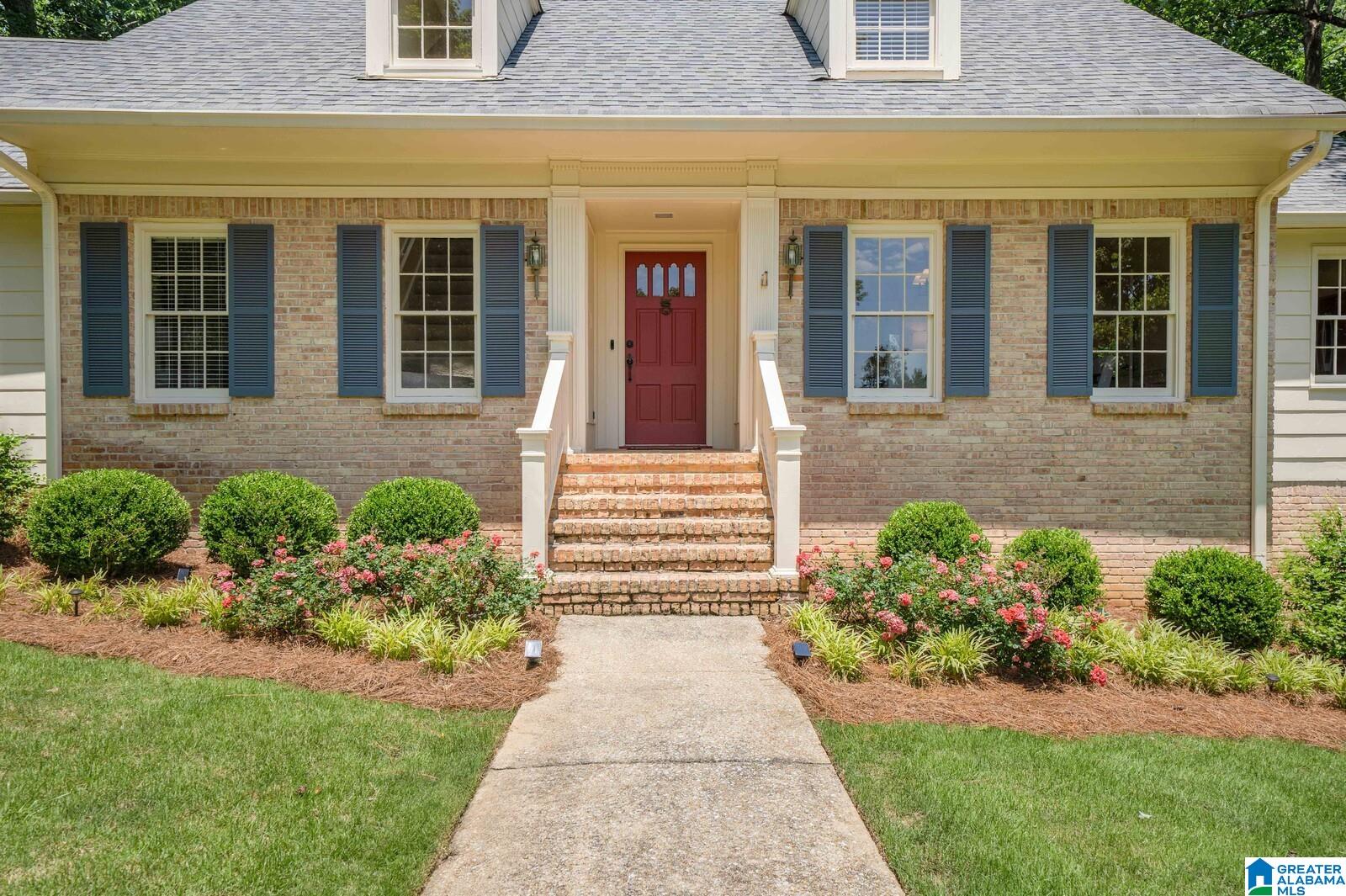3728 Woodvale Road Birmingham, AL 35223 - Photo 6 of 57