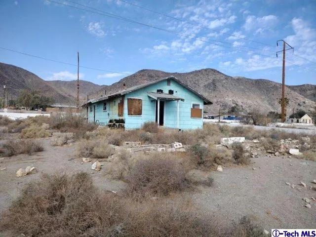 $20,000 | 82103 5th Street, Trona, CA 93562