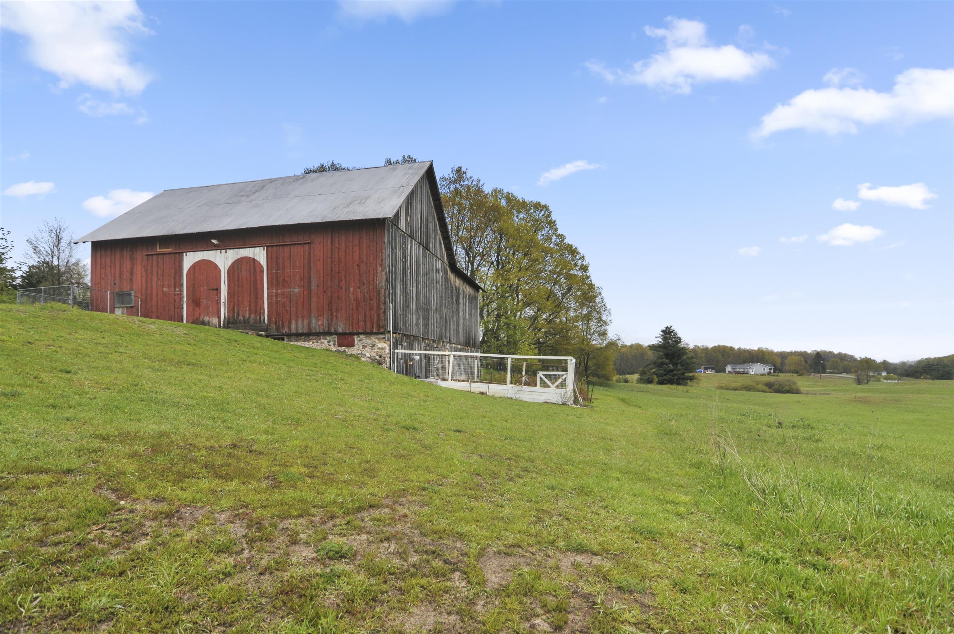 9901 South 41 Road Cadillac, MI 49601 - Photo 72 of 98
