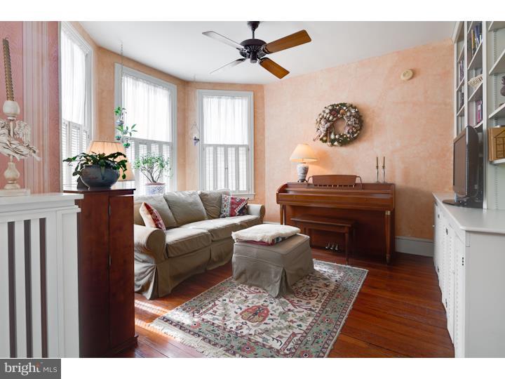 208 Chestnut Street Haddonfield, NJ 08033 - Photo 8 of 19 Gallery Image 8