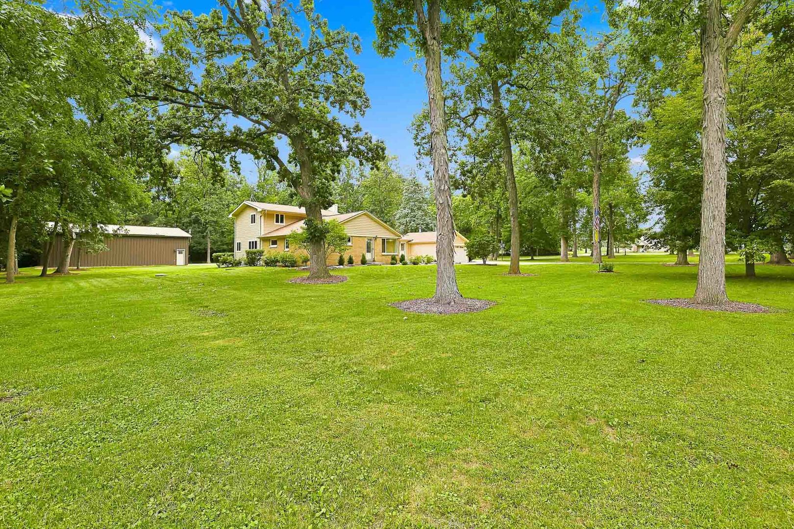 33601 East Five Points Road Kingston, IL 60145 - Photo 5 of 69 Gallery Image 5