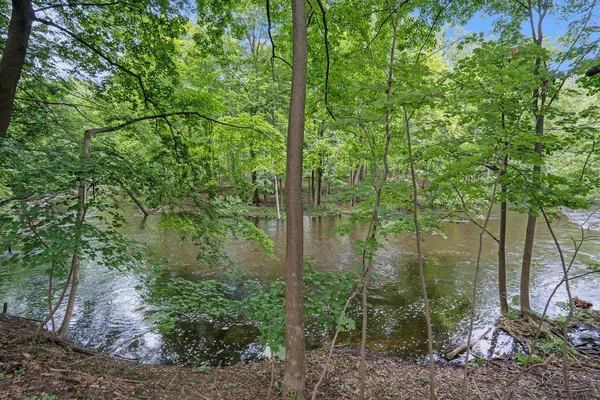 $319,900 | 801 Portage Avenue, Three Rivers, MI 49093