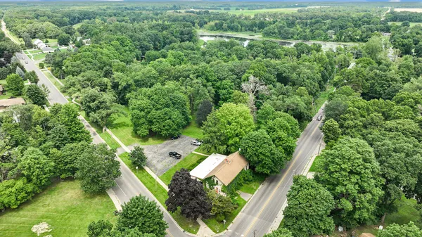 $319,900 | 801 Portage Avenue, Three Rivers, MI 49093