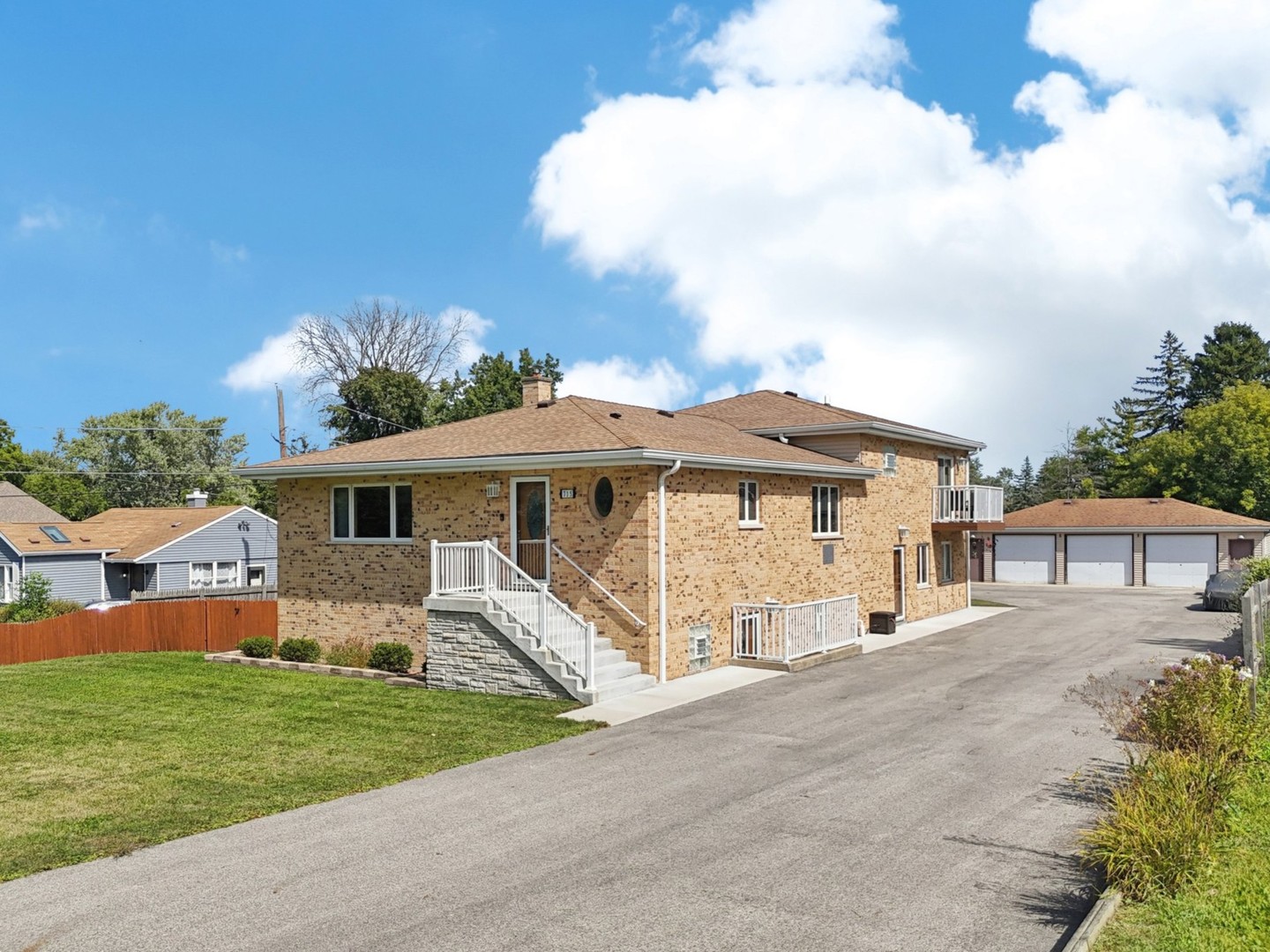 715 Fuller Road Gurnee, IL 60031 - Photo 1 of 67 Gallery Image 1