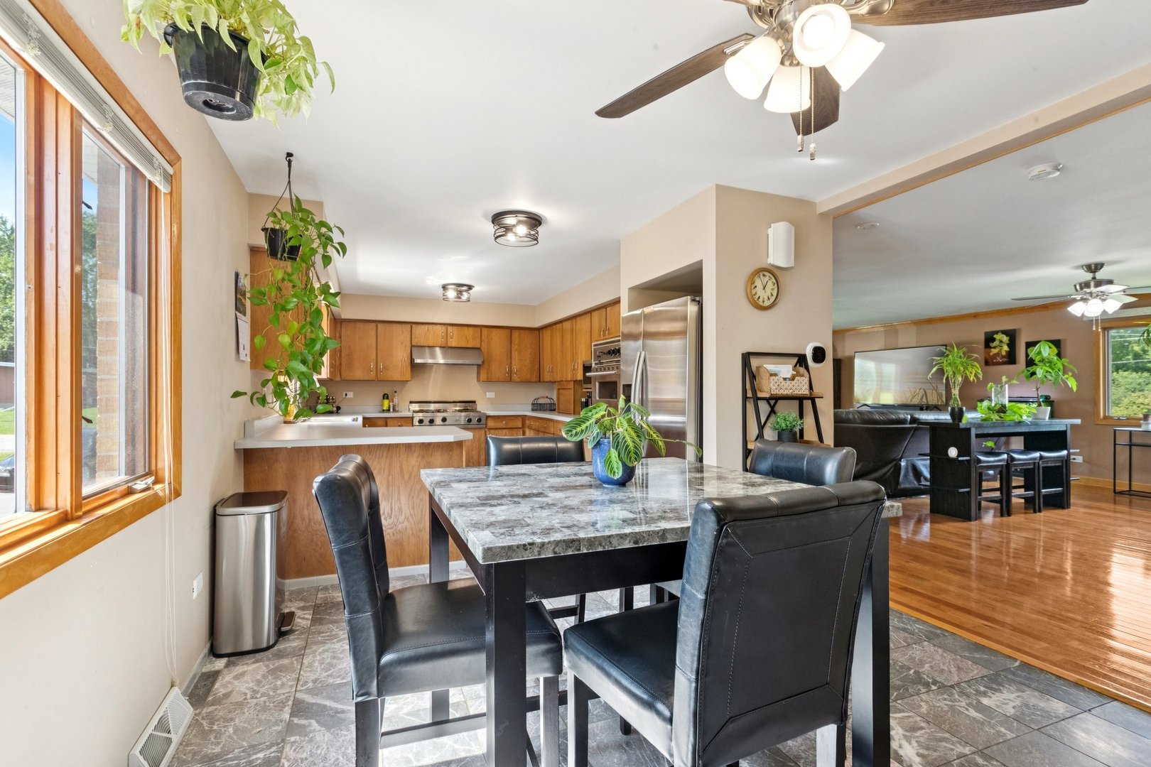 715 Fuller Road Gurnee, IL 60031 - Photo 13 of 67 Gallery Image 13