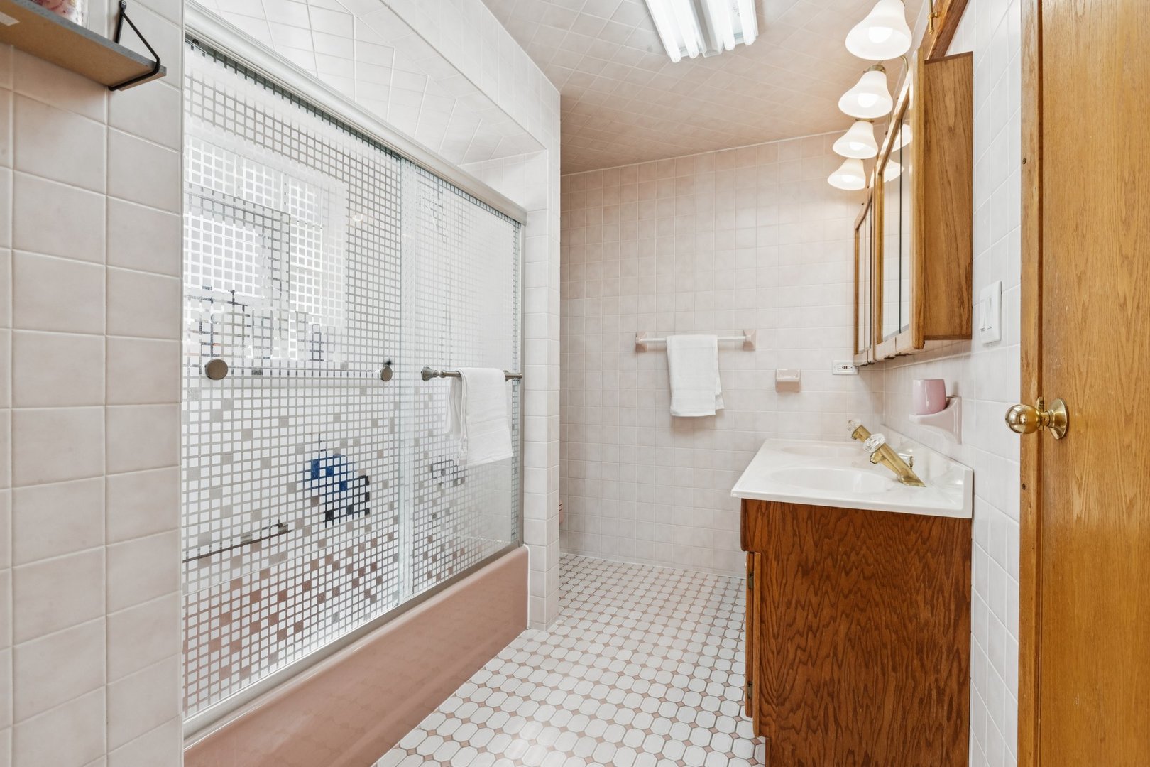 715 Fuller Road Gurnee, IL 60031 - Photo 23 of 67 Gallery Image 23