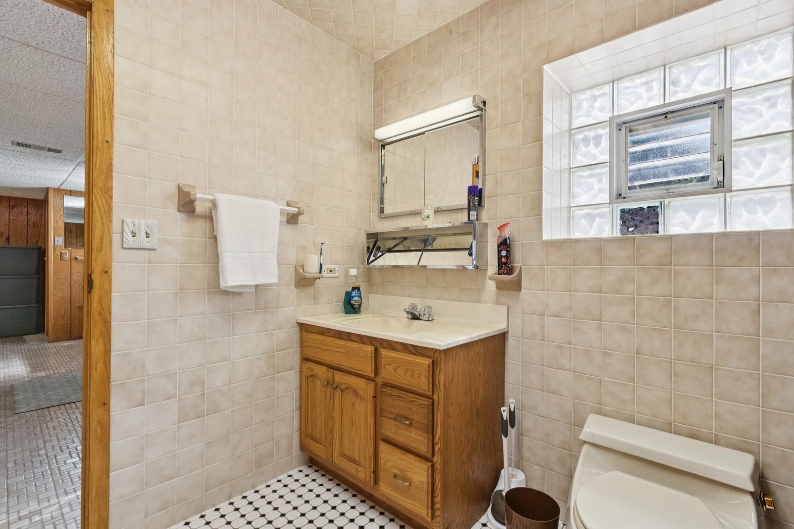 715 Fuller Road Gurnee, IL 60031 - Photo 46 of 67 Gallery Image 46