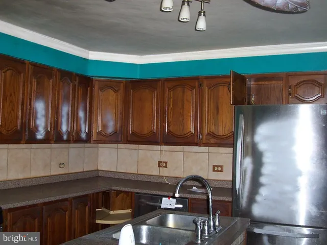 $180,000 | 107 Delwyn Lane, Williamstown, NJ 08094