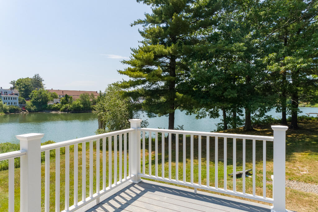 20 West Lewis Point Road Damariscotta, ME 04543 - Photo 25 of 68 24
