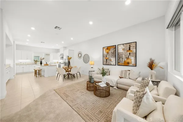 $958,000 | 1866 South Westside Drive, Unit 26, Anaheim, CA 92805