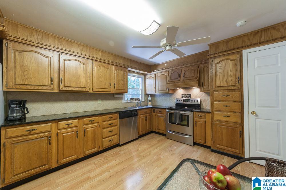 2337 Queensview Road Birmingham, AL 35226 - Photo 15 of 38