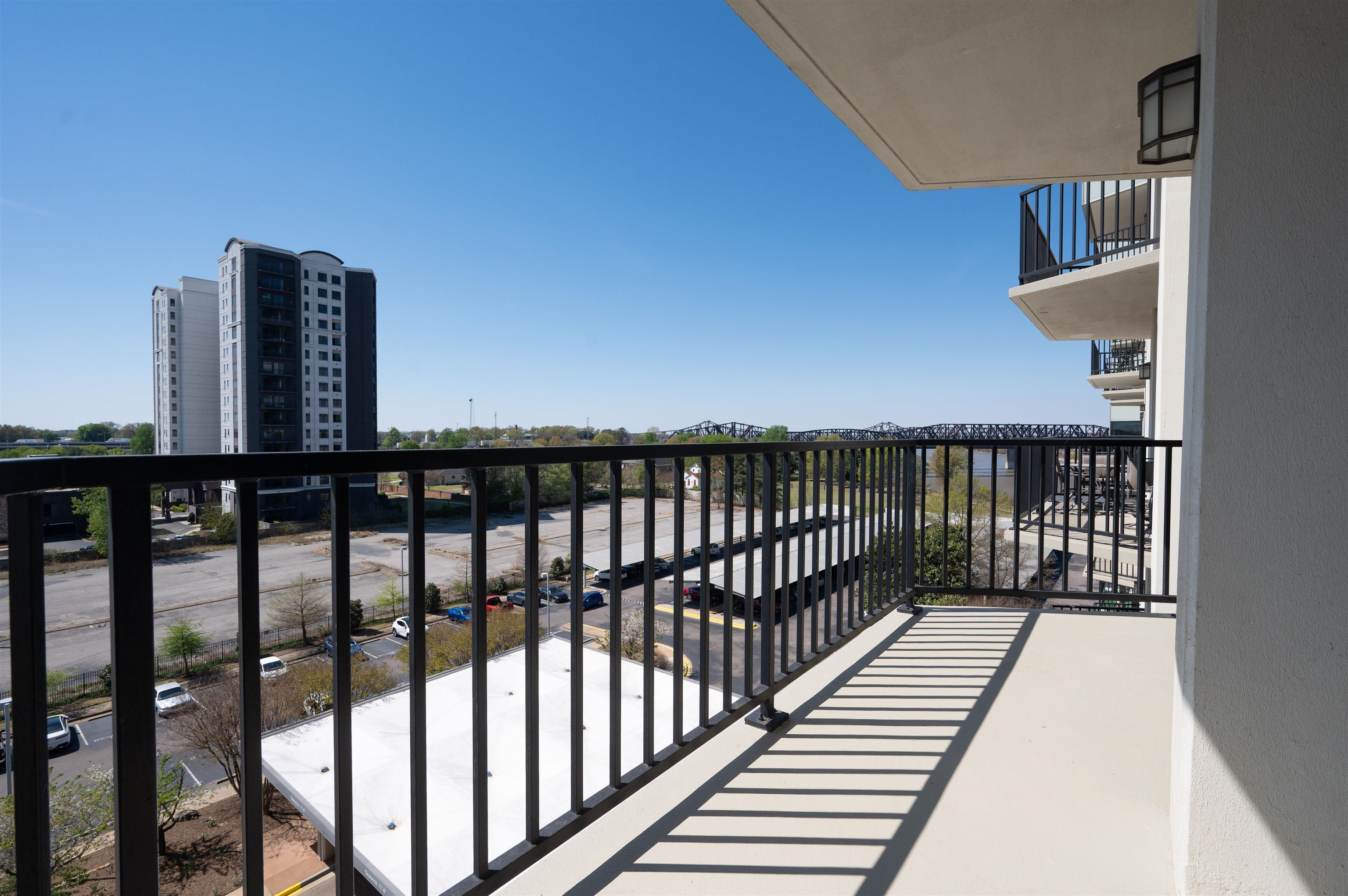 655 Riverside Drive, Unit 606A Memphis, TN 38103 - Photo 12 of 27